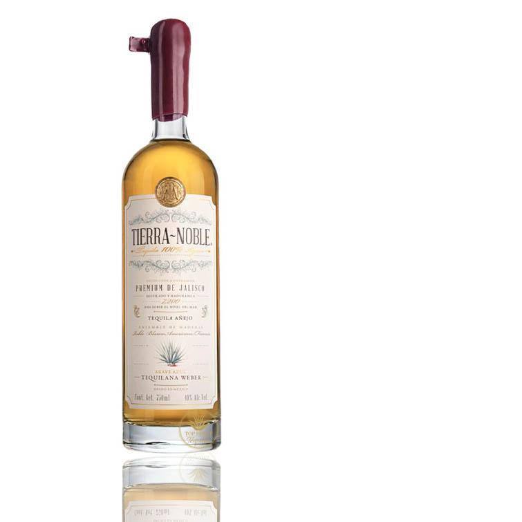 Tierra Noble Anejo Tequila (750ml / 40%)